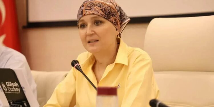 Yoğun bakımdaki Şehzadeler Belediye Başkanı Gülşah Durbay’ın durumu kritik