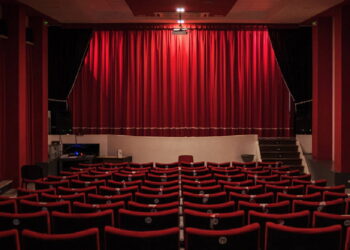 İzmir hafta boyunca sanat etkinliklerine ev sahipliği yapacak