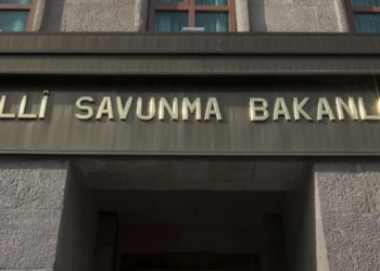 Savunma Bakanlığı’ndan Suriye’de federasyon talebine tehdit