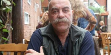 Yönetmen Ezel Akay: Rojava çok önemli bir deneyim