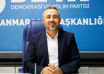 'AK Parti'ye Katılacak' İddiası: DEVA Partili İrfan Karatutlu İstifa Etti