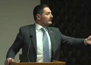 AKP’li meclis üyesinin ‘açlık’ hesabı tepki çekti