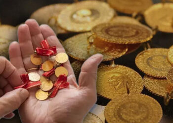 Altın Rallisi Hızlandı: Gram Altın 8 Bin TL'yi Aştı! Yüzde 30’a Yakın Yükseliş