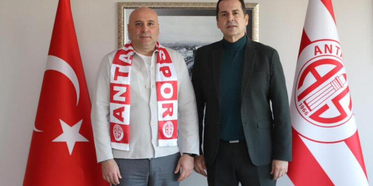Antalyaspor'un Yeni Teknik Direktörü Belli Oldu