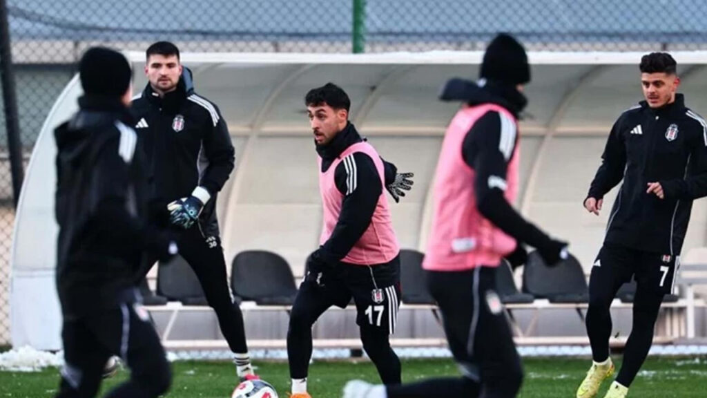 Beşiktaş’ta Şok Ayrılık! Yıldız İsim Takıma Veda Ediyor