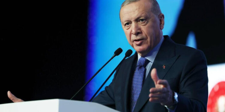 Cumhurbaşkanı Erdoğan'dan Kritik Açıklamalar: 'Ankara Susuzluğa Mahkum Edildi'