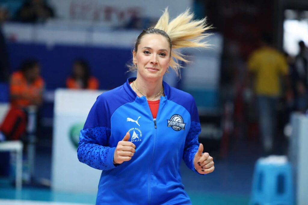 Derya Çayırgan, ev hapsi ve yurt dışına çıkış yasağı şartıyla serbest