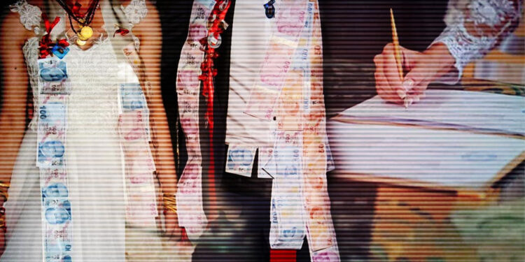 Düğünlerde Bir Devir Kapanıyor! Davetiyelere 'Getirmeyin' Notu Eklendi