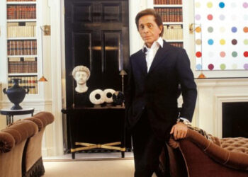 Dünyaca Ünlü Moda Tasarımcısı Valentino Hayatını Kaybetti