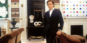 Dünyaca Ünlü Moda Tasarımcısı Valentino Hayatını Kaybetti