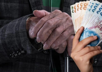 Emekli Bayram İkramiyesi Ne Kadar Olacak? İki Bakanlık Devreye Girdi! İşte Masadaki Son Rakam