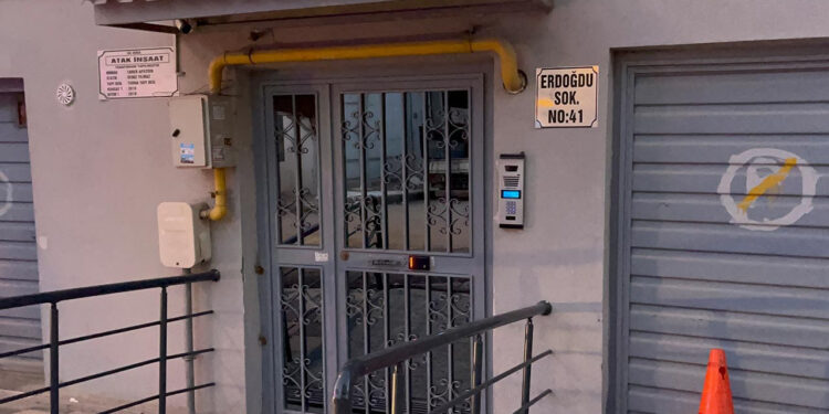 Eskişehir'de Soba Faciası! Anne ve 2 Çocuğu Hastaneye Kaldırıldı