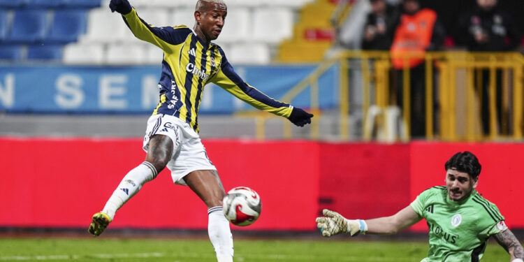 Fenerbahçe, Beyoğlu'nda Aradığı Golü 82'de Buldu