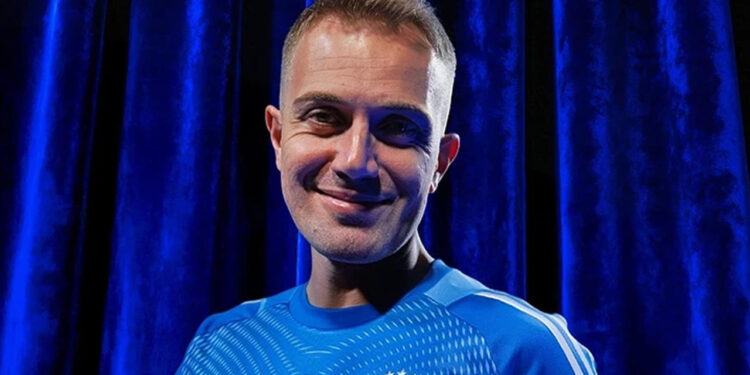 Fenerbahçe, Mert Günok Transferini Resmen Açıkladı