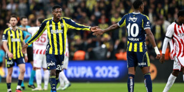Fenerbahçe finalde! Musaba Şov Yaptı
