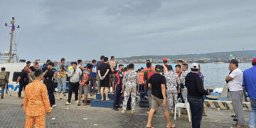 Filipinler'de Feribot Faciası! 359 Kişiyi Taşıyordu... Ölü ve Kayıplar Var