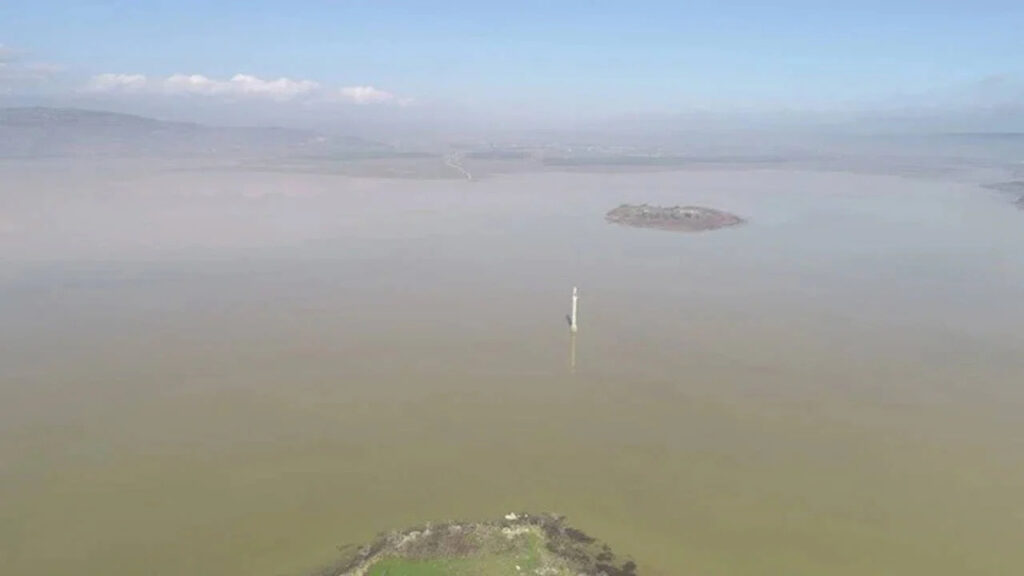 İzmir’in Su Kaynağı Çamurlaştı... 4 İlçede Su Kesintisi