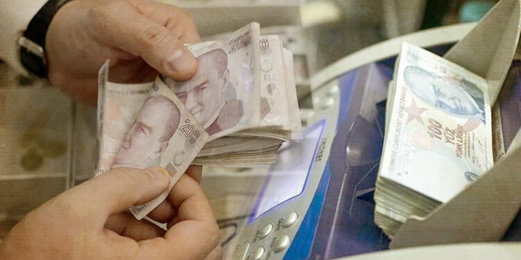 Krediler Uçtu Mevduat Eridi: Parası Olan Kaybediyor Borçlanan Yanıyor