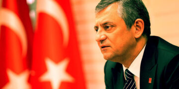 Özgür Özel’den CHP’li Belediyelere Çağrı: ‘AKP ve MHP'lileri Her Yere Çağıracağız’