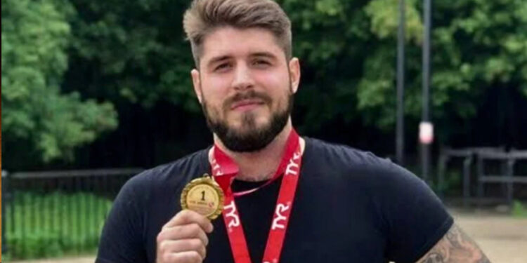 Rus Yüzücü Nikolai Andreevich Svechnikov'un Cenazesi Adli Tıp Kurumundan Alındı