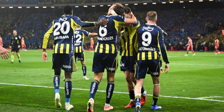 Sarı-Lacivertliler Avrupa’da 297. Kez Sahne Alıyor