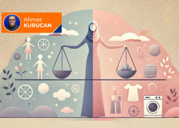 Teori ile pratik arasında; Hizmet’te kadın!