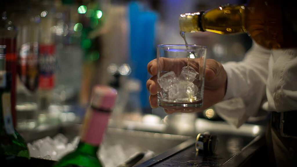 Viski, Votka, Tekila, Bira.. İçkiye Peş Peşe Zam