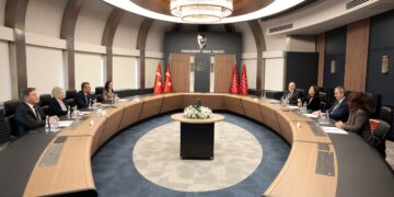 DEM Parti’den CHP’ye ziyaret: Gündem Rojava