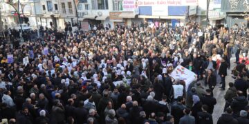 Kürdistan kentleri Rojava için tek yürek  Güncelleniyor