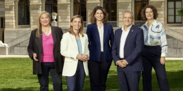 Cenevre Belediyesi’nden çağrı: Rojava jeopolitik çıkarlara kurban edilemez