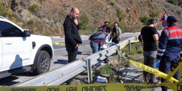 Yol kenarında cesedi bulunan kadının eşi gözaltında