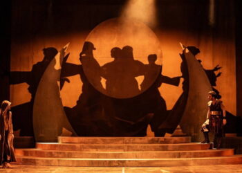 İDOB tarafından ‘Deli Dumrul’ ve ‘Tehlikeli Oyun’ eserlerinin dünya prömiyeri yapıldı