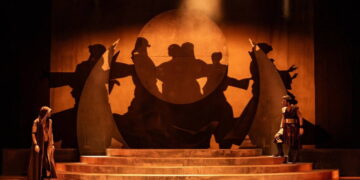 İDOB tarafından ‘Deli Dumrul’ ve ‘Tehlikeli Oyun’ eserlerinin dünya prömiyeri yapıldı