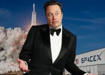 Elon Musk, SpaceX’in telefon geliştirmediğini açıkladı