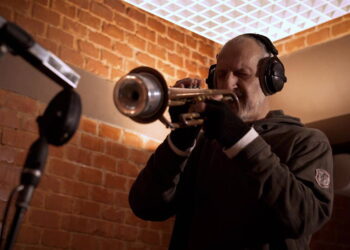 Kayıttan Sahneye: 10 Usta 10 Albüm