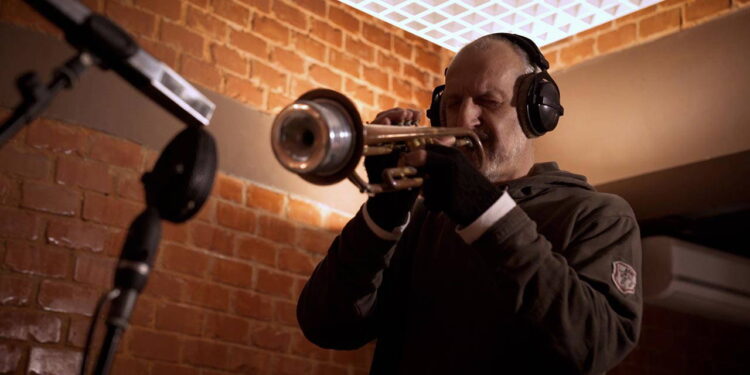 Kayıttan Sahneye: 10 Usta 10 Albüm