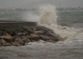 Meteorolojiden Ege için fırtına uyarısı