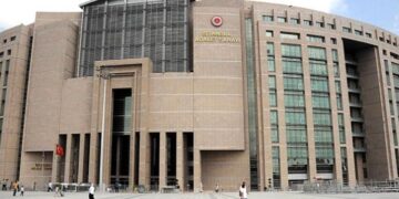 Gazetemiz dağıtımcısı Ceyhan’ı darp eden polislerin davası görüldü