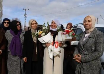 Tahliye olan Besra Erol: Neyden pişman olacağız, varlığımızdan mı?