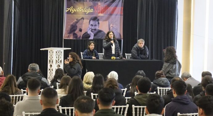 Gençlik buluşması: Komplo gençliğin mücadelesiyle boşa çıkarılacak