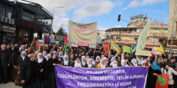 Mîdyad’ta Kobanê’deki abluka protesto edildi