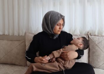 Hastanede ihmaller: Bir bebek epilepsi hastası oldu
