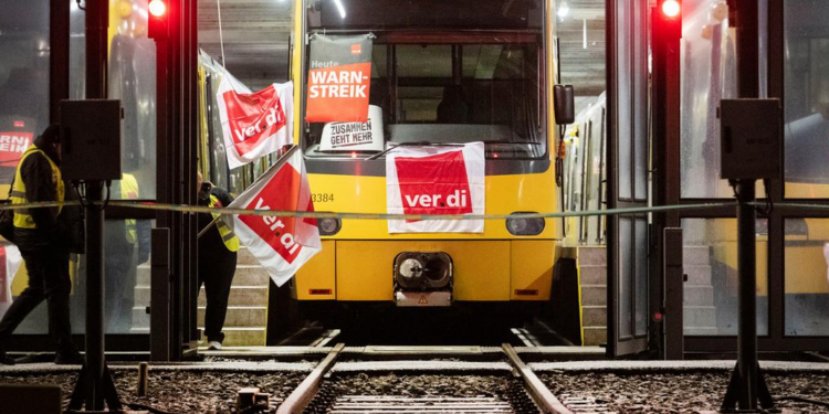 Almanya’da sanayi devleri ve işçiler karşı karşıya: Yeni bir grev dalgası kapıda