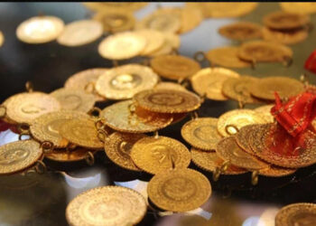 Altın ve Gümüş Kan Kaybediyor: Piyasalarda Şok Dalgası! Yüzde 15'lik Büyük Çöküş