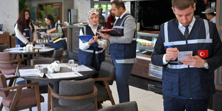 Bakanlık Affetmedi: 3 Adet Su İçin 600 Lira Hesap Çıkardılar!