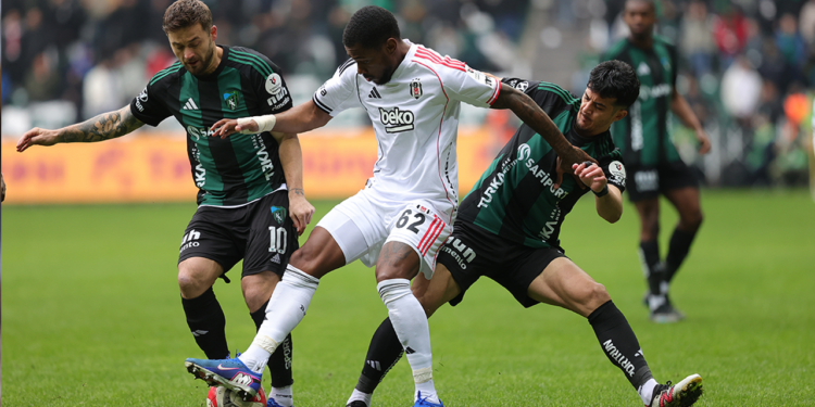 Beşiktaş Zorlu Kocaeli Deplasmanından 3 Puanla Çıktı