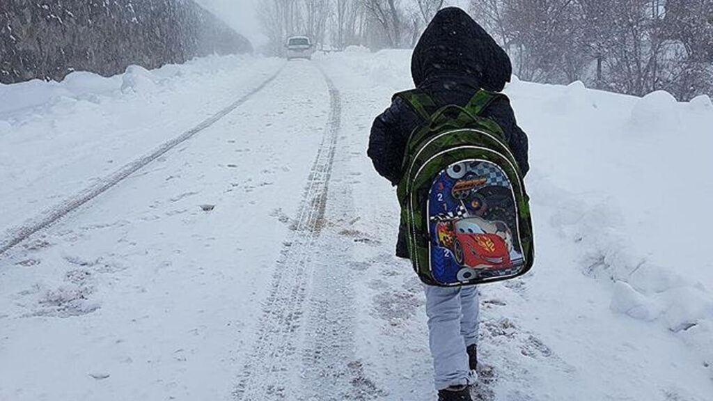 Bir İlde Kar Alarmı! Eğitime 1 Gün Ara