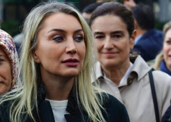 Dilek İmamoğlu’nun kardeşi dahil 14 kişi tutuklandı