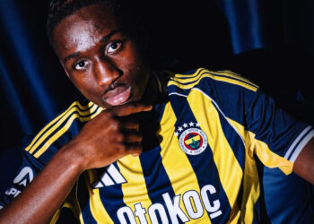 Fenerbahçe Genç Forvetini Resmen Duyurdu
