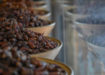 İftar Sofralarının Vazgeçilmezi Lüks Oldu: Hurma Fiyatları Cep Yakıyor, Kilosu Etle Yarışıyor